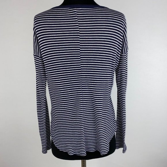 Gap Waffle Knit Henley T-Shirt Women's Size XS Blue White Striped Long Sleeves - Picture 10 of 12